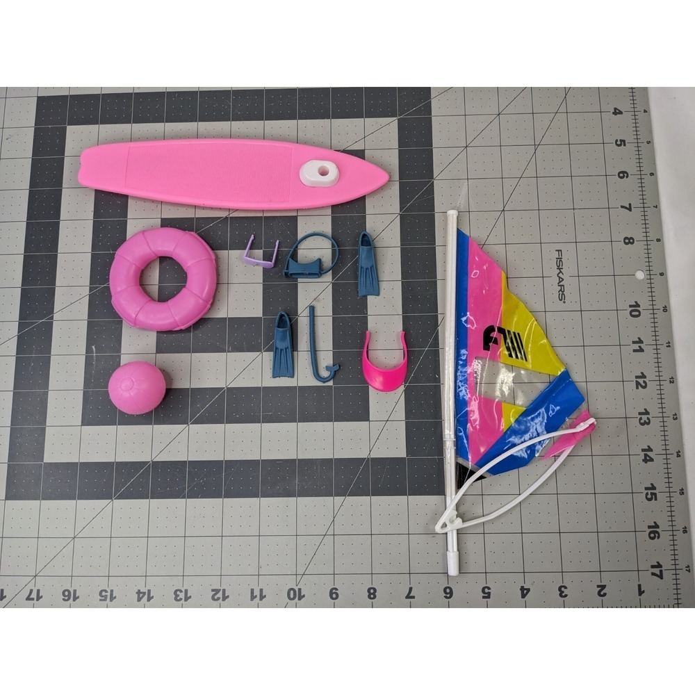 Barbie Seaside Fun 1989 Wind Surf Sail Board Play Set